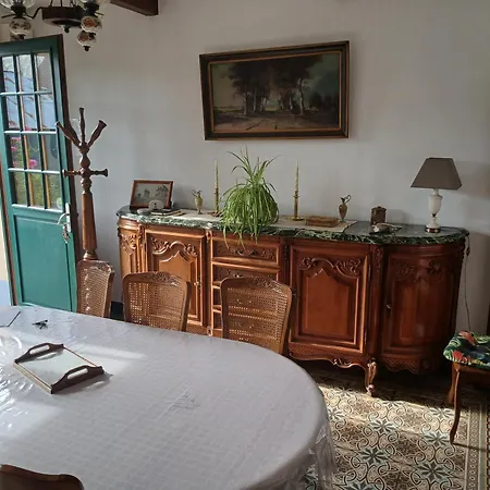 בית נופש Maison Julie Woignarue